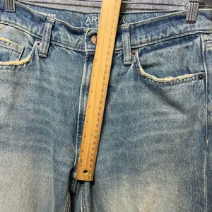 Arizona Jeans Low‎ Rise Dad Jeans Distressed Ripped Denim Light Wash Size 4 thumbnail 6