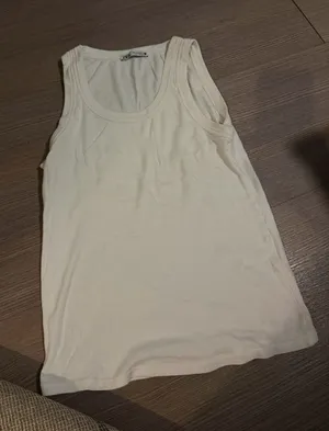 ZARA White Top thumbnail 1