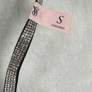 Victorias Secret Very Sexy Unlined Shine Strap Bralette Black S 11230619‎ thumbnail 3