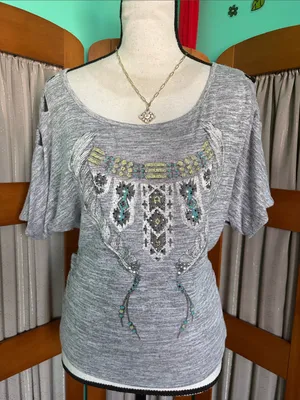 Miss Me Grey Short Sleeve Embellished Boho Tee thumbnail 1