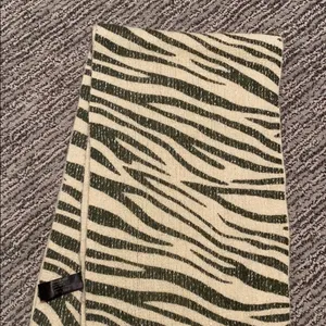 Sparkly Zebra Scarf Gray thumbnail 2