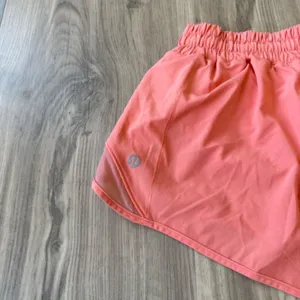 Lululemon Hotty Hot Shorts thumbnail 5