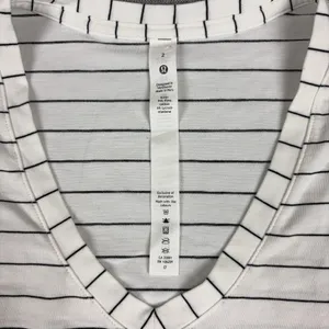 Lululemon Striped Shirt Womens 2 White V-Neck Short Sleeve Pima Cotton Top thumbnail 5