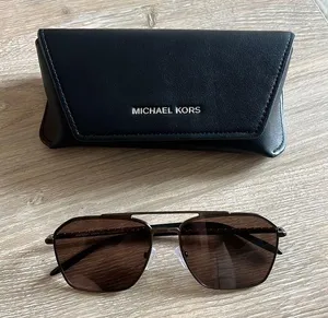 NWT Michael Kors Matterhorn Sunglasses thumbnail 1