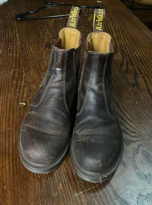 Dr. Martens Brown thumbnail 8