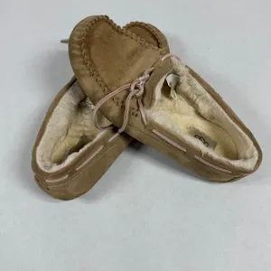 UGG‎ Women's Dakota Wool Lined Suede Slipper - Size 8. thumbnail 10