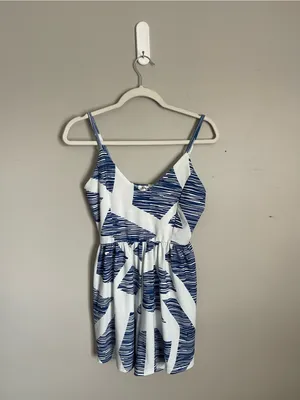 ANGASHION Navy Blue and White Graphic Print Romper Sz S thumbnail 2