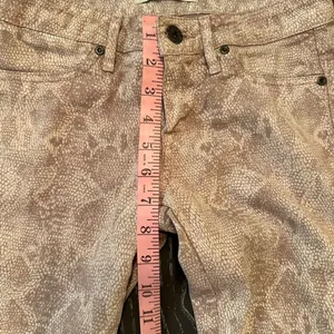 Rich & Skinny Women's Size 24 Pink reptile print Skinny Jeans Stretch Denim thumbnail 7