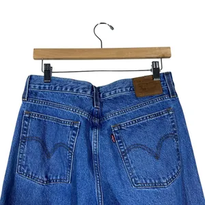 Levis Wedgie Straight Distressed High Rise Jeans Blue Denim Ripped Size 29 thumbnail 4
