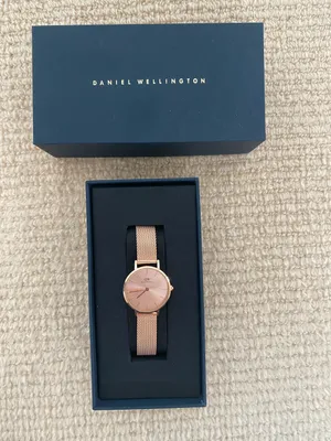 Daniel Wellington Women’s Watch Rose Gold thumbnail 2