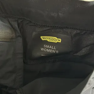 Technogym woman’s hybrid pant in black thumbnail 4