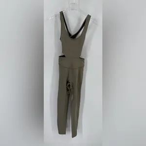 Free People Back It Up Onesie‎ Sage Beige size xs NWT thumbnail 3