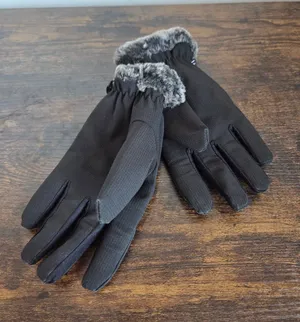 32 Degrees Heat 32⁰ Weatherproof Women's Winter Gloves Black Fur Trim Medium Outdoor Snow Skiing thumbnail 1