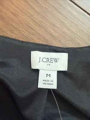 J. Crew Black Ruffle V-Neck Blouse Size Medium NWT - C1-146 thumbnail 2