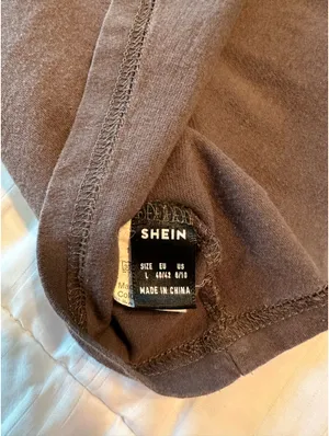 Shein Graphic Tee thumbnail 3