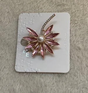 Pink Rhinestone Flower Brooch thumbnail 2