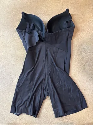 Maidenform Black Seamless Shaping Bodysuit with Molded Cups thumbnail 2