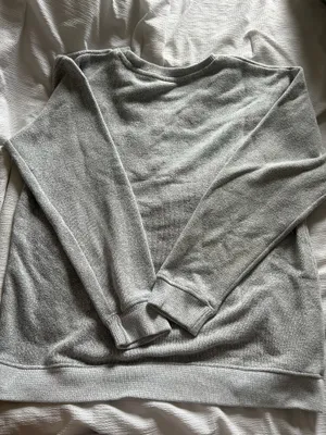 Pacific & Co Sweatshirt thumbnail 3