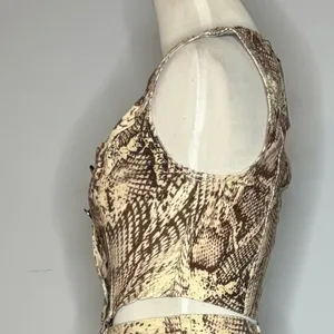 Nasty Gal- Denim Snake Print Waistcoat thumbnail 5
