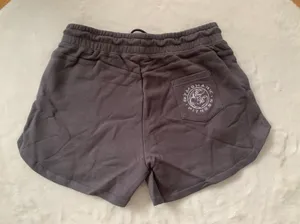 Gymshark Legacy Sweat Shorts thumbnail 3