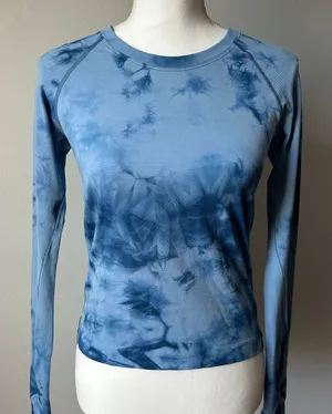 Lululemon Tie Dye Swiftly Tech Longsleeve Race Length Size 6 thumbnail 1