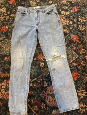 Skinny Jeans thumbnail 1