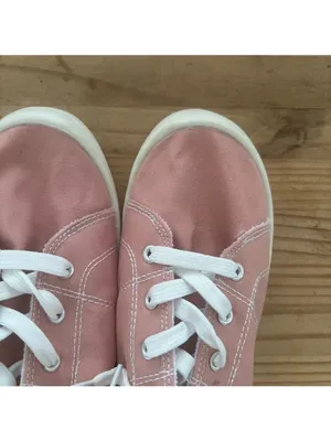 Versatile Pink and White Sneakers with Classic Design Size 11 thumbnail 2