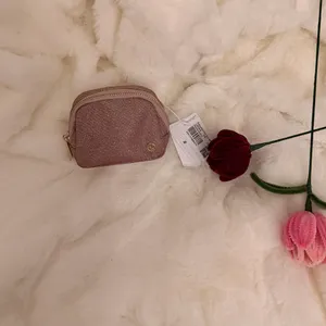 Lululemon Athletica Pink Glitter thumbnail 2