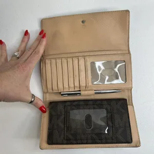 Michael Kors Checkbook Wallet Large Jet Set Travel‎ Signature Brown Monogrammed thumbnail 10