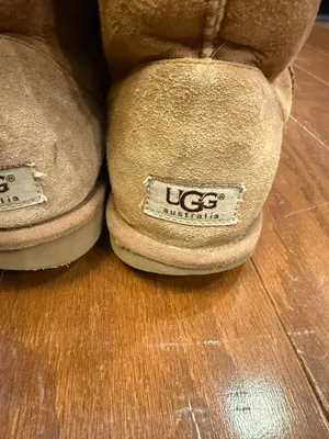 UGG Boots thumbnail 4