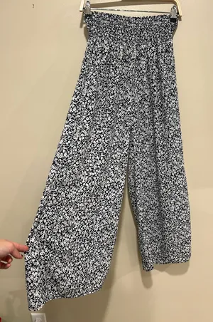 Wide leg floral pants Gray Size M thumbnail 1