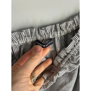Brandy Melville Striped Pinstripe Off-Shoulder Peasant Blouse Top Cotton Womens thumbnail 2