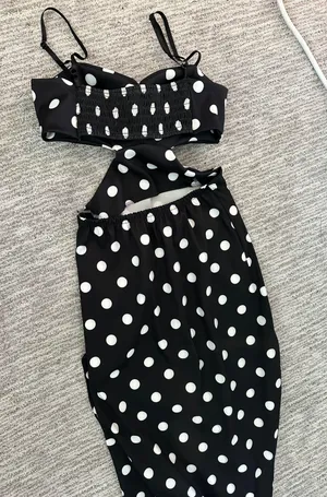 Black And White Polka For Cutout Slit Maxi Dress thumbnail 5