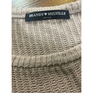 Brandy‎ Melville light brown knit sweater one size thumbnail 3