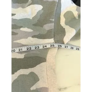 Aerie Womens Oversized‎ Camo Sweatshirt Green Cream Crew Neck 4427-6026-5 L thumbnail 9