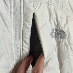 The North Face PrimaLoft Quilted Insulated Full Zip Jacket Cream Women’s Small thumbnail 9