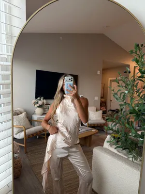 Revolve Set Two-Piece thumbnail 5