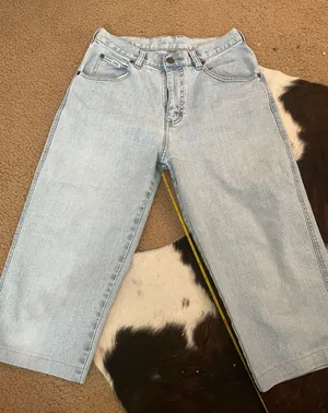 Lee Vintage Cropped Mom Jeans thumbnail 1
