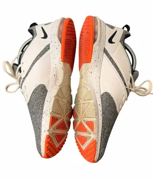 Nike Air Bella TR Women’s Size 9 Gray White Orange Training Shoes 924338-110 thumbnail 1