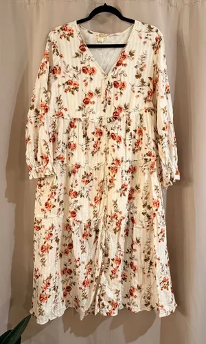 Studio West Tiered V-Neck Women's Dress in Cream with Orange Rose Print thumbnail 1