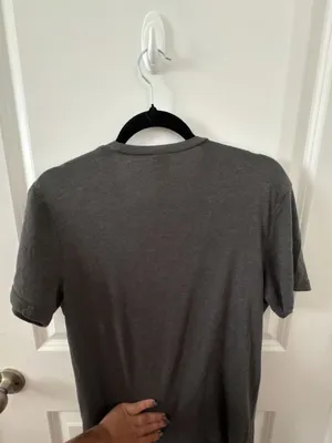 Hollister Co. Dark Gray Graphic Logo T-Shirt Size M thumbnail 7
