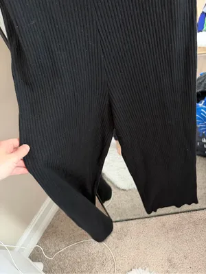 Zara Ribbed Black Sleeveless Jumpsuit with Ruffle Detail thumbnail 4