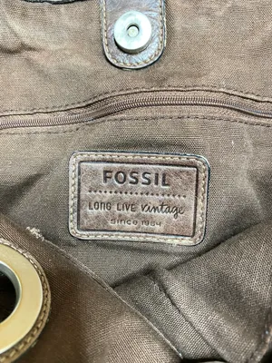 Fossil Leather Purse thumbnail 4