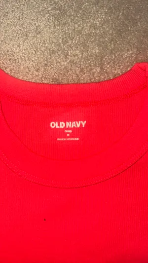 Red Old Navy Top thumbnail 3