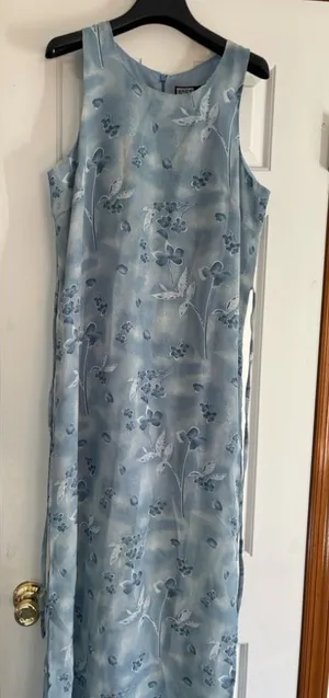 Sleeveless Light Blue Floral Midi Dress with Removable Tie. Small. BNWT. thumbnail 1