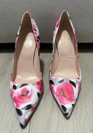 Kate Spade heels thumbnail 1