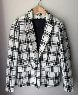Evereve Kennedy Plaid Tweed Blazer Black Ivory Medium thumbnail 1
