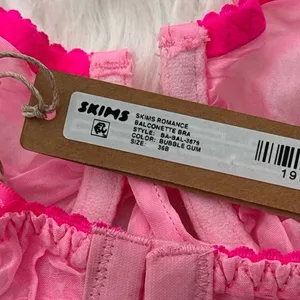Skims Romance Balconette Bra Bubble Gum Size 36B thumbnail 7