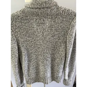 AE American Eagle Women's‎ Wool Rabbit Hair Gray Cardigan Sweater Size XL thumbnail 6
