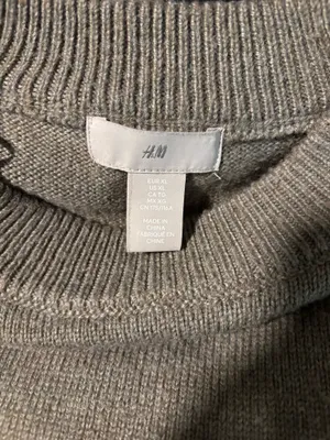 H&M Sweater  thumbnail 4
